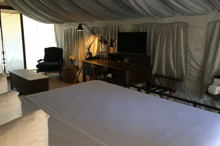 Room 48 of 185