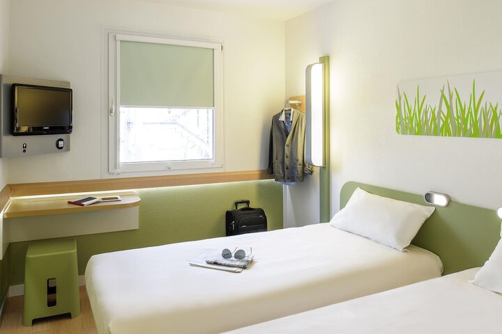 Room 13 of 55