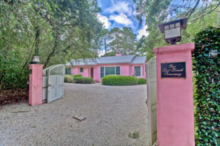 Image of 1 East Beach Causeway by Hodnett Cooper