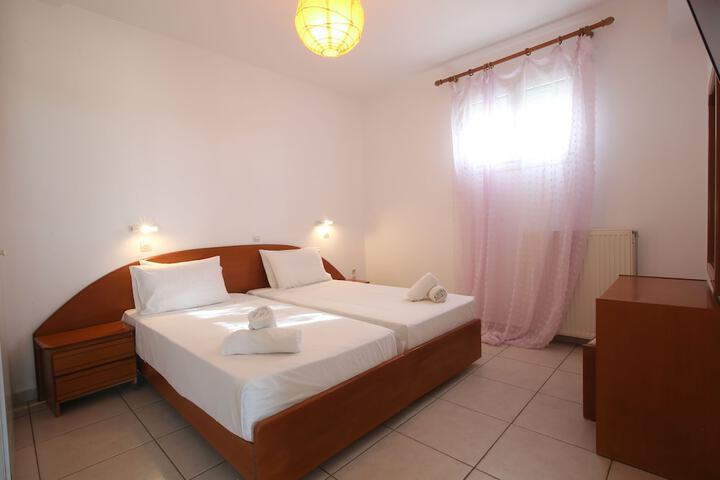 Room 48 of 128
