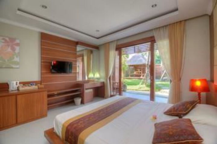 Inside Room Photo