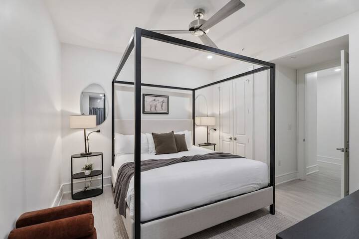 Room 20 of 140