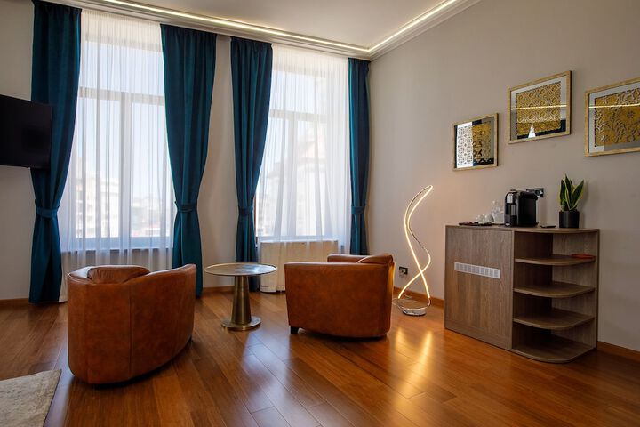 Room 60 of 108
