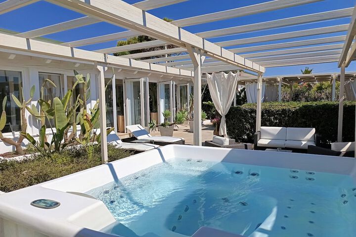 Terrace/Patio 21 of 49