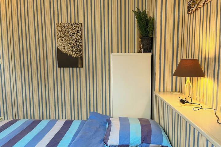 Room 19 of 52