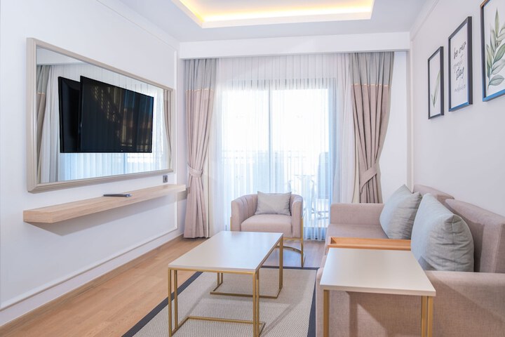 Room 48 of 203