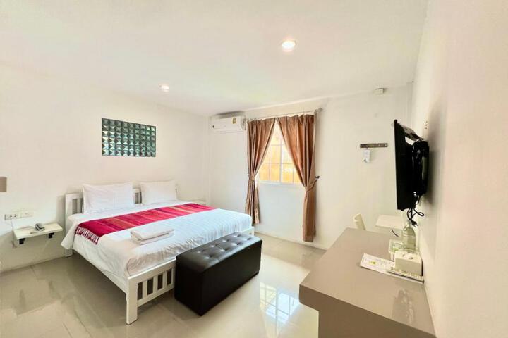 Montara Hotel and Resort Korat