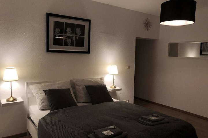 Room 2 of 54