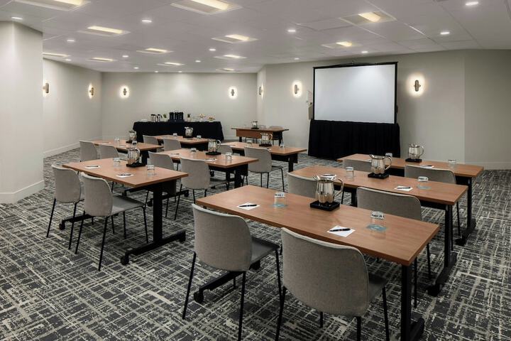 Meeting facility