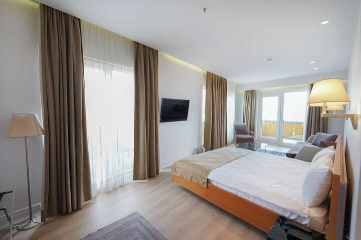 Room 20 of 79