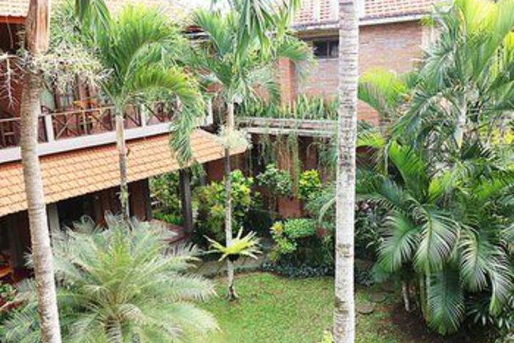 Hotel Exterior 20 of 89