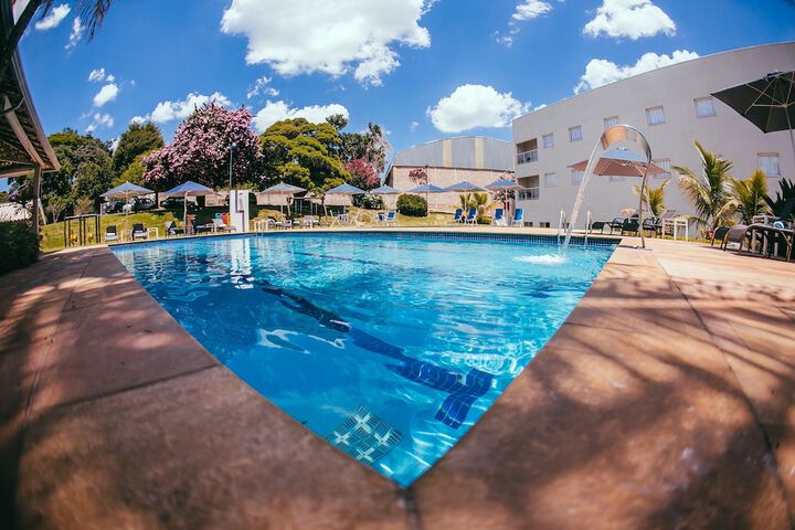 Hotel Pool