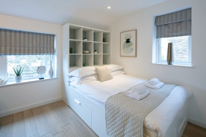Room 10 of 25