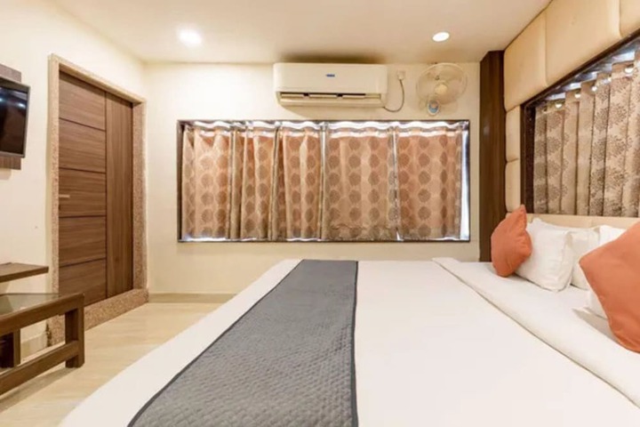 Room 14 of 47
