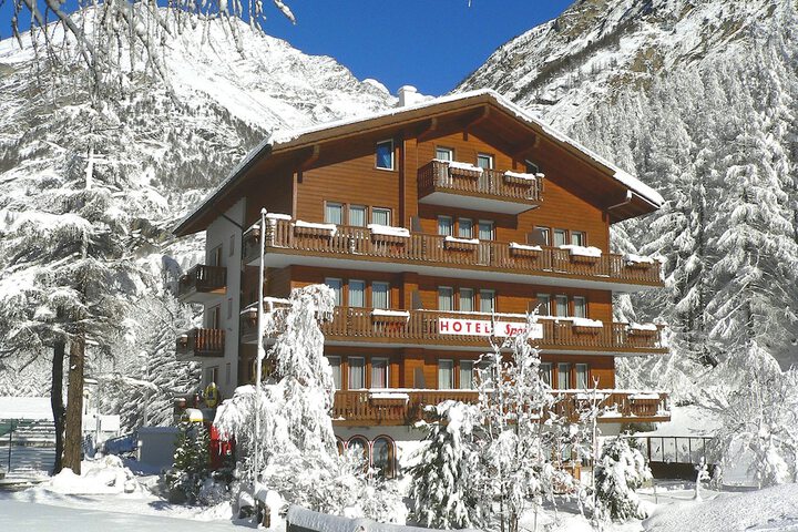 Hotel 72 of 94