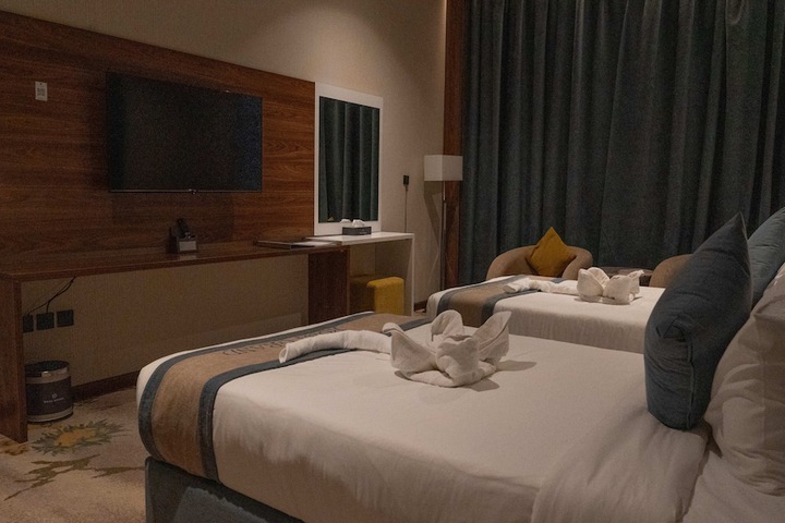 Room 43 of 96