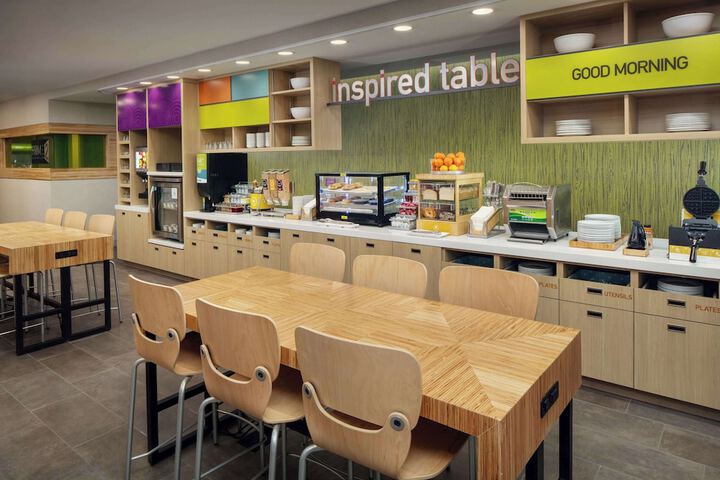 Breakfast area