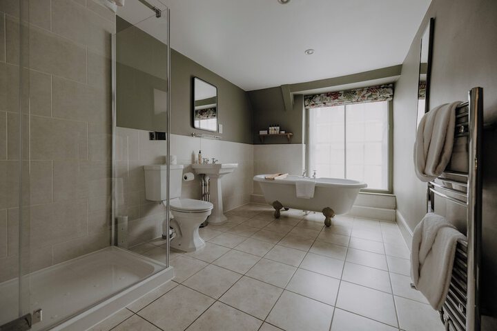 Clean Restrooms