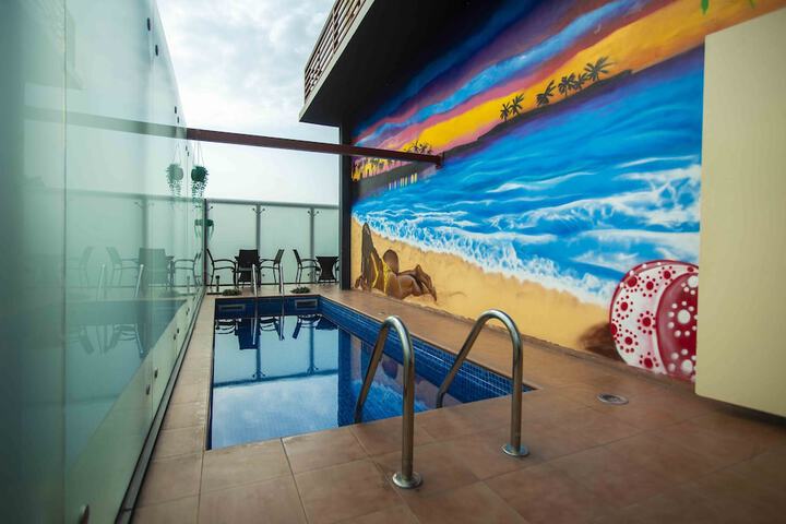 Pool 58 of 83