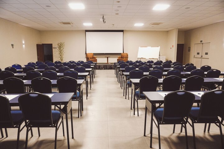 Ballroom/Hall 50 of 56