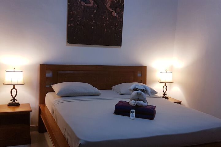Room 15 of 110