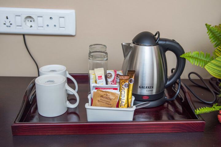 Breakfast/Coffee Service 22 of 55