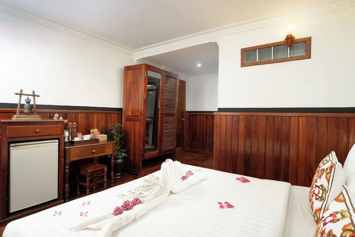 Room 29 of 84