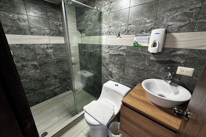 Room 14 of 23