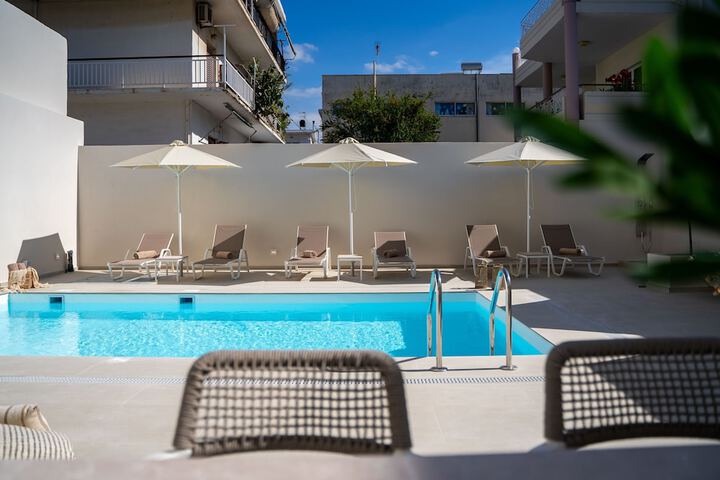 Pool 56 of 68