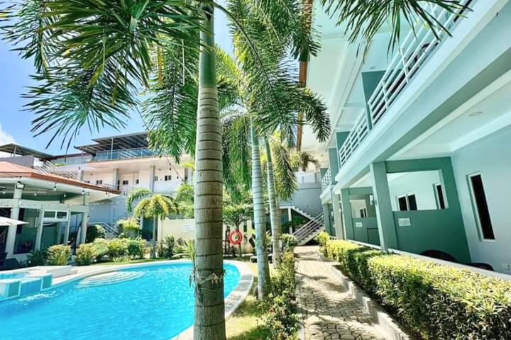 Hotel 46 of 64