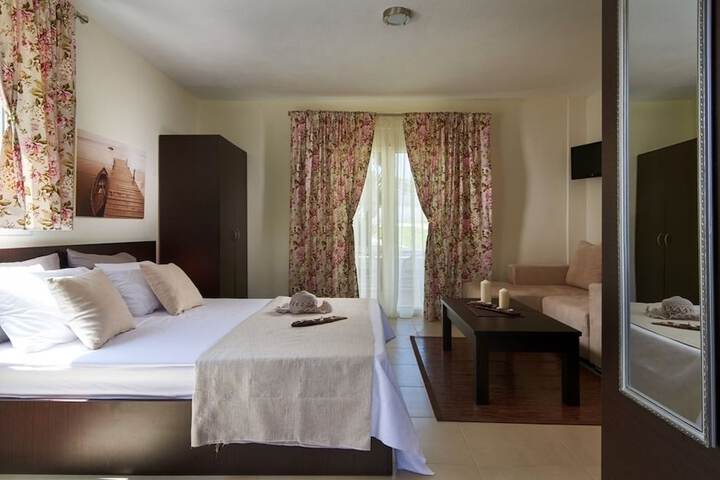 Room 20 of 45