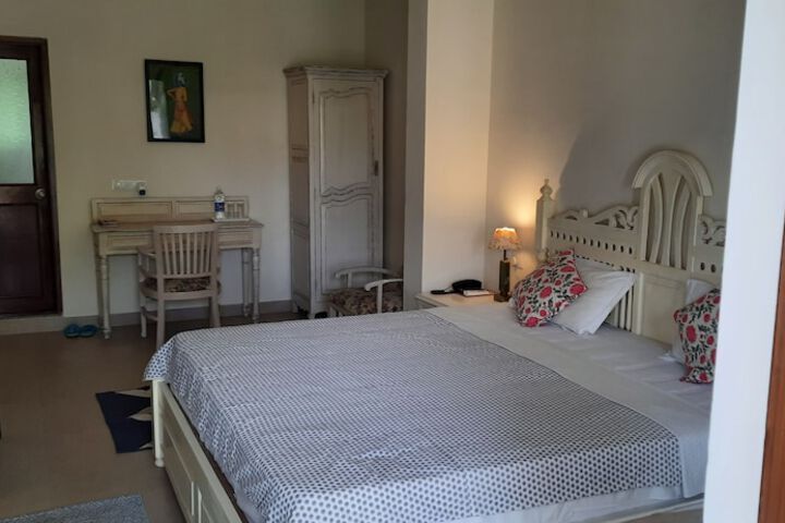 Room 17 of 47