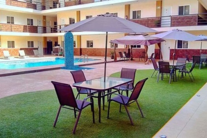 Terrace/Patio 51 of 52