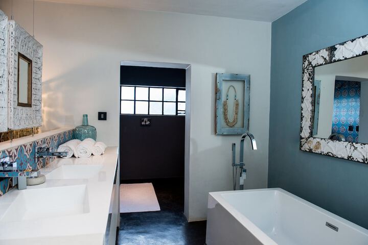 Room 45 of 158