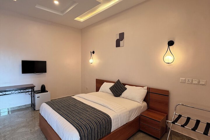 Cavan Hotel