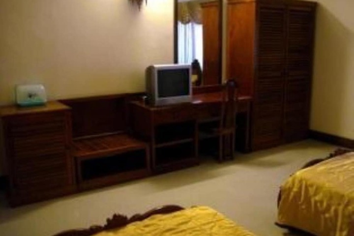 Room 22 of 47
