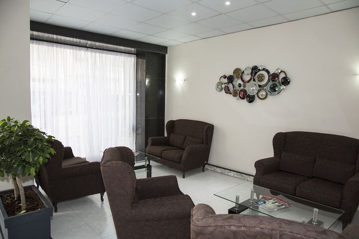 Guest Lobby