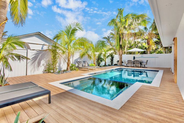 Captain's Quarters at Anna Maria Island Inn in Bradenton Beach, FL