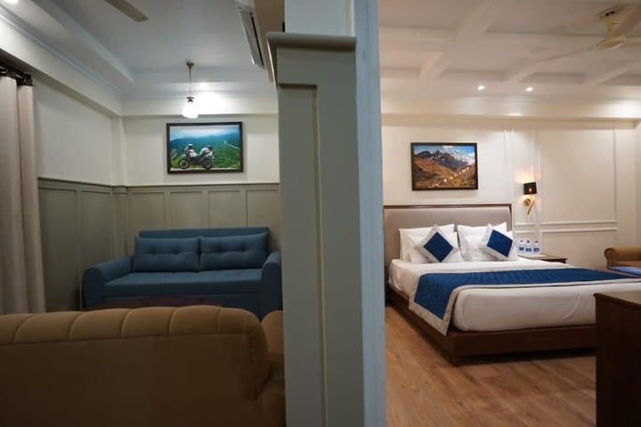 Room 38 of 87