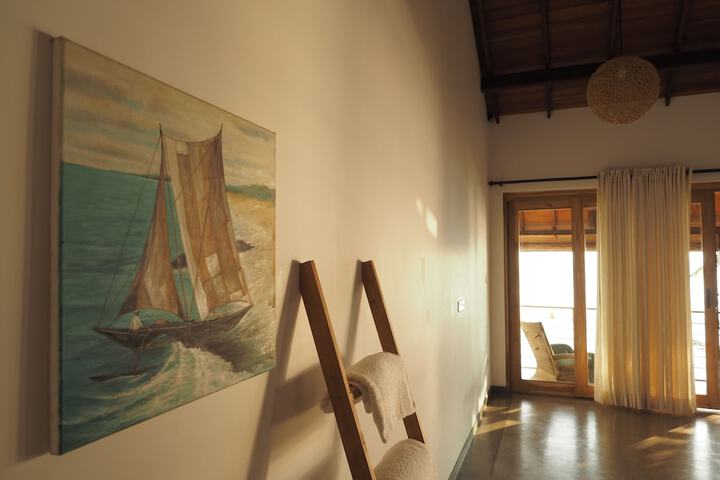 Room 6 of 70