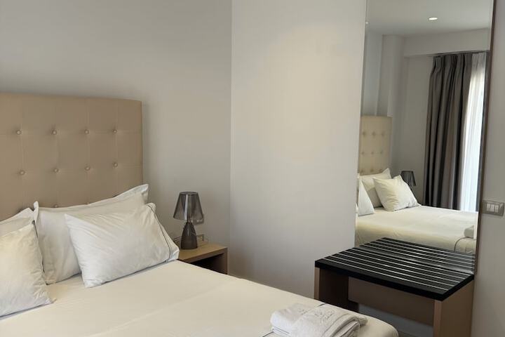 Room 75 of 207