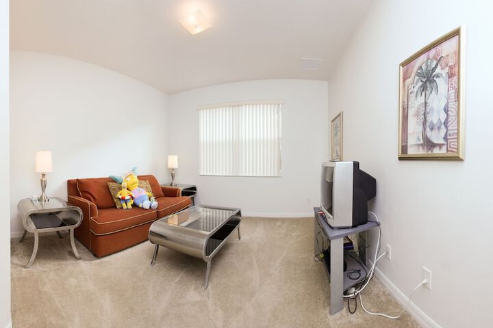 Room 25 of 49