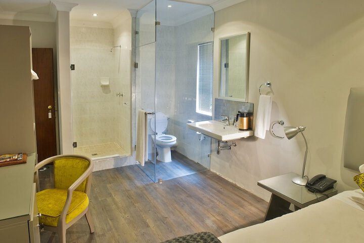 Room 20 of 53