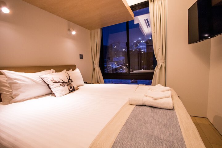 Room 12 of 67