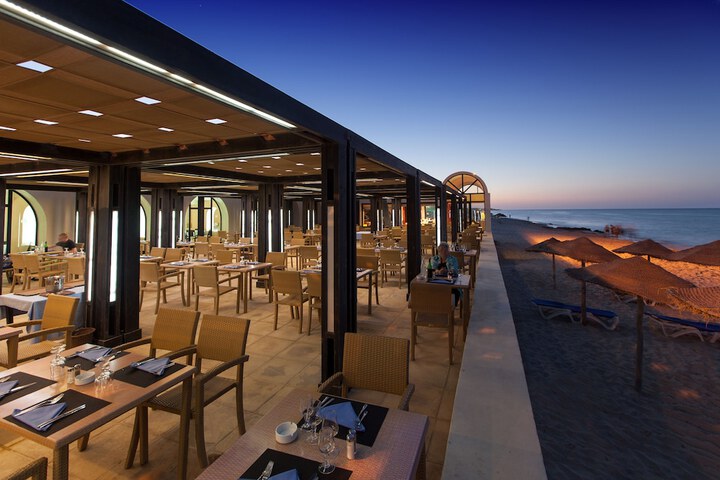 Dining 107 of 116