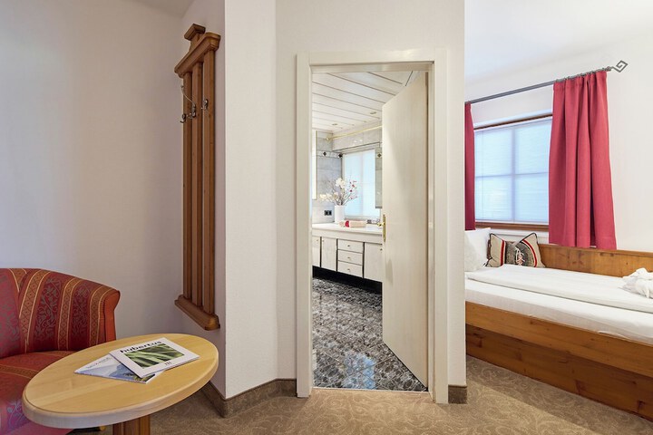 Room 48 of 188