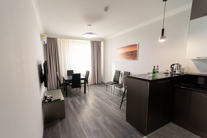 Room 65 of 131