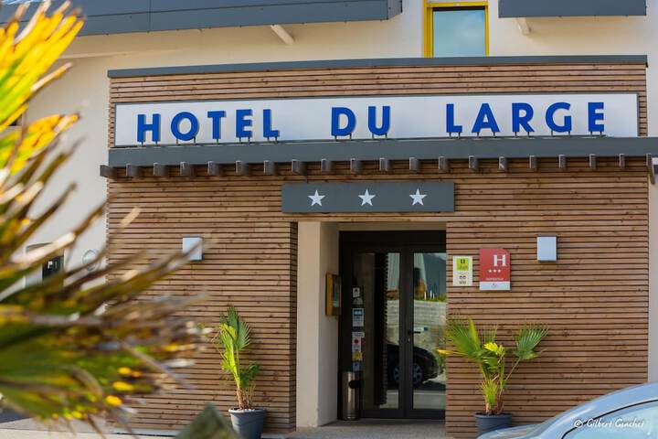 Hotel 56 of 57