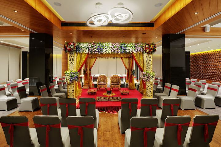 Indoor wedding