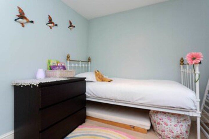 Room 15 of 24